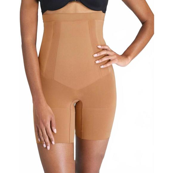 NEW SPANX high-waisted mid-thigh shorts in naked - Picture 1 of 2
